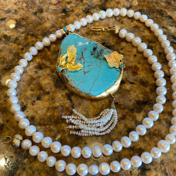 Fresh Water Pearls & Turquoise Necklace - Picture 4 of 4